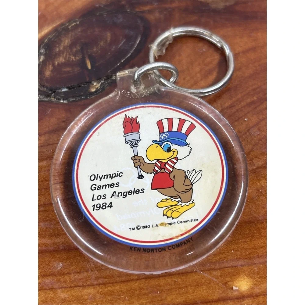 Vintage 1984 Olympics SAM‎ THE EAGLE key ring keyring keychain